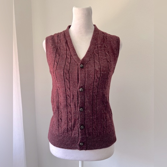 Vintage Y2K Le Tigre Burgundy Wool Blend Cable Knit V-Neck Sweater Vest - Picture 1 of 9